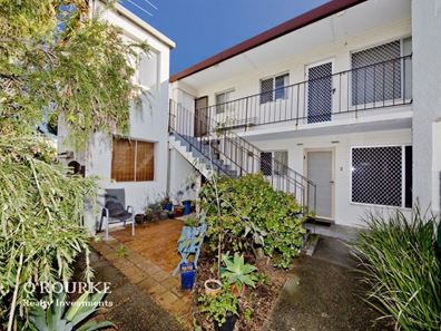 2/66 Hastings Street, Scarborough WA 6019