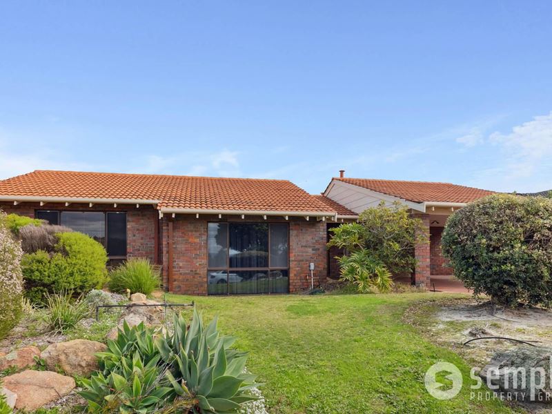 40B Jasmine Loop, Willetton