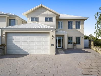 4 Long Beach Rise, Port Kennedy WA 6172