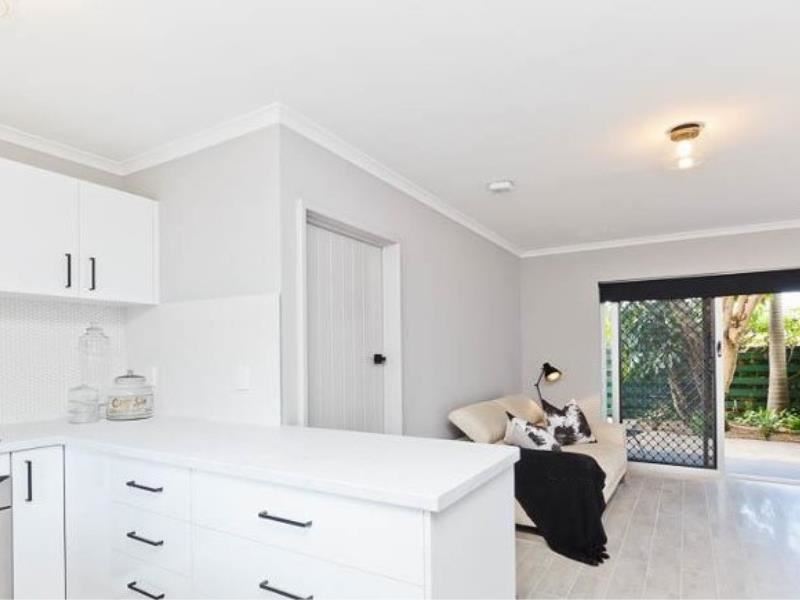 5/11 Stirling Road, Claremont
