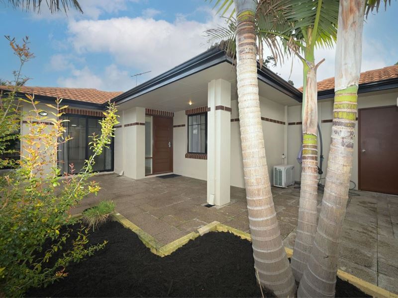 9/4 Kindra Way,, Nollamara WA 6061