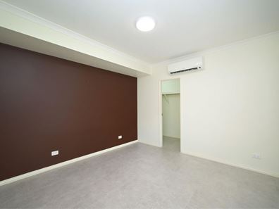 9/4 Kindra Way,, Nollamara WA 6061