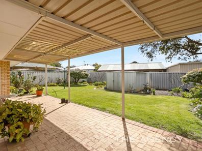 4 Meech Way, Clarkson WA 6030