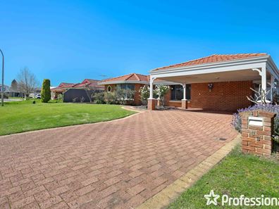 55 Goodwood Way, Canning Vale WA 6155