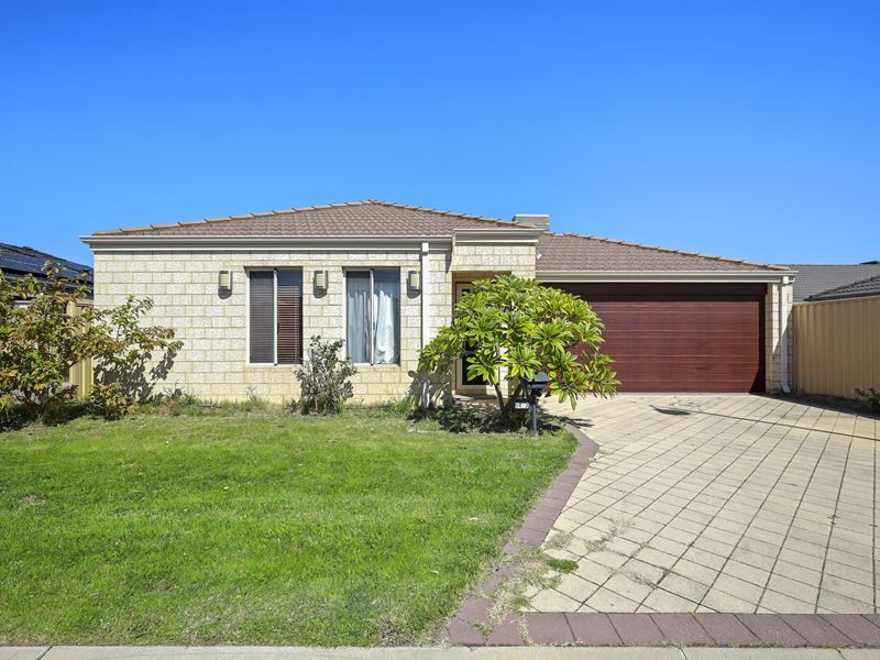 4/3 Paros Lane, Canning Vale