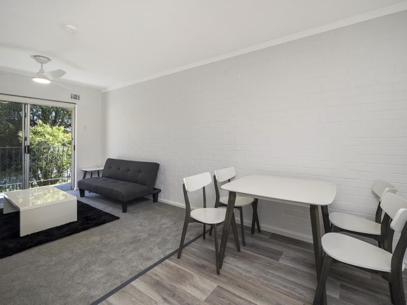 14/1041-1045 Albany Highway, St James WA 6102