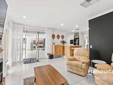 11 Manna Close, Mirrabooka WA 6061