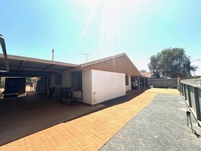 8 Trumpet Way, South Hedland WA 6722