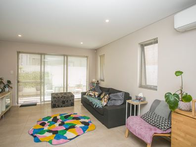 3/7 North Street, Midland WA 6056