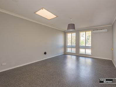 11 Hawkevale Road, High Wycombe WA 6057