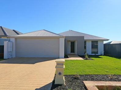 4 Primrose Loop, Byford WA 6122