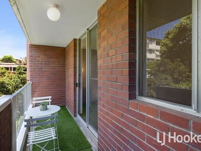 111/69 King George Street, Victoria Park WA 6100