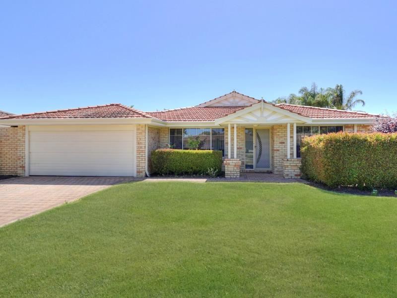 90 Molloy Circuit, Atwell