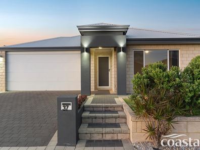 37 Jims Cres, Secret Harbour WA 6173