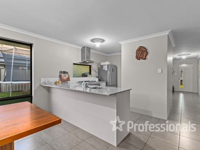 3 Binfield Street, Australind WA 6233