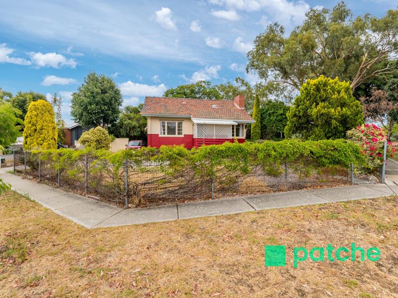 22 Harwood Street, Hilton WA 6163