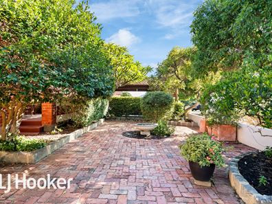 31 Campbell Street, Kensington WA 6151