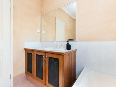 3/90 Herbert Street, Broome WA 6725