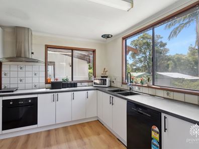 5 Empire Road, Carmel WA 6076