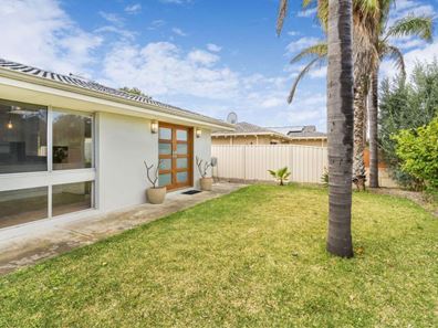20 Barclay Avenue, Padbury WA 6025