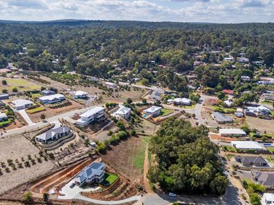 5 Zavatteri Rise, Roleystone WA 6111