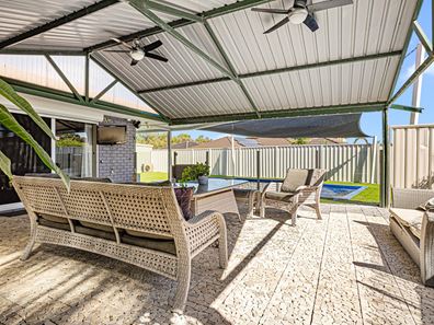 9 Devonian Gardens, Bibra Lake WA 6163