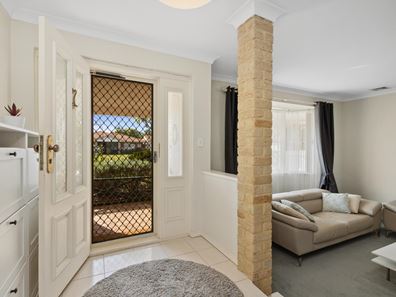 37 Redgum Way, Morley WA 6062