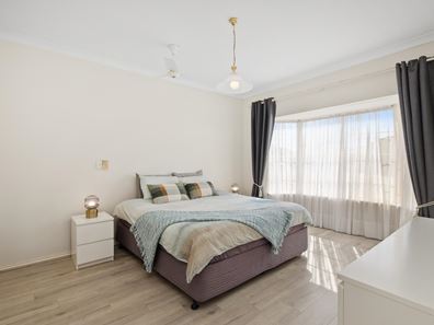 37 Redgum Way, Morley WA 6062