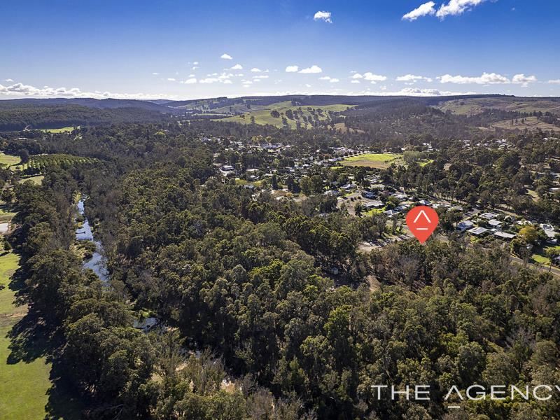 12 Wilson Street, Nannup WA 6275