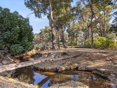 39 Logue Brook Dam  Road, Cookernup WA 6219
