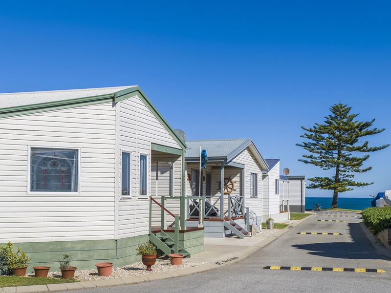 88/1 Williams Way, Seabird