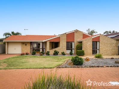 32 Tandina Way, Kingsley WA 6026