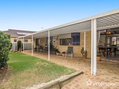 32 Tandina Way, Kingsley WA 6026