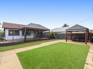 132 Gibbs Street, East Cannington WA 6107