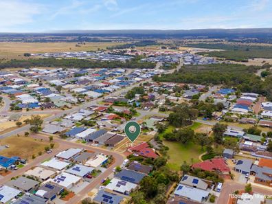17B Coopers Mill Way, Ravenswood WA 6208