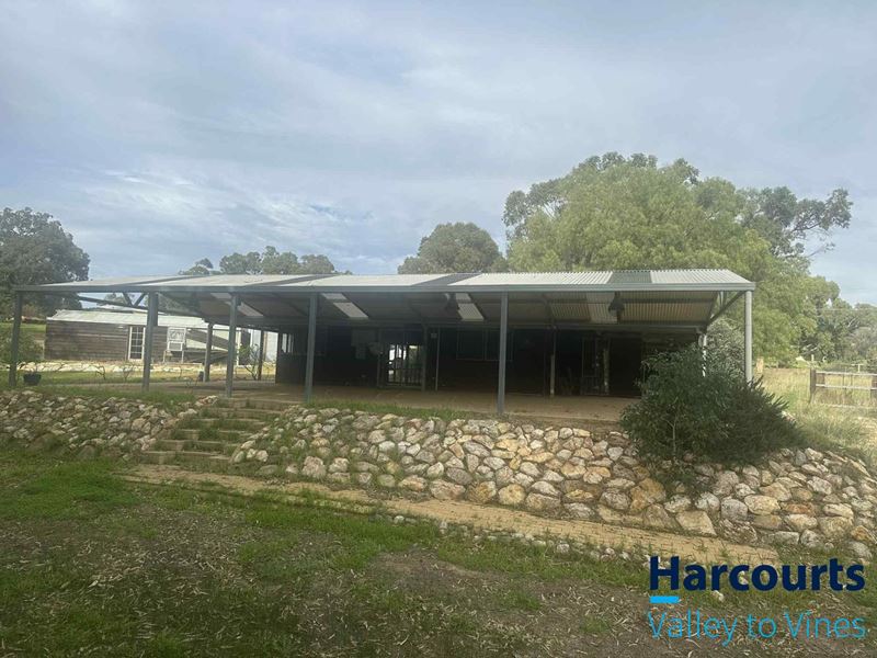 69 Meadowbrook Ramble, Bullsbrook