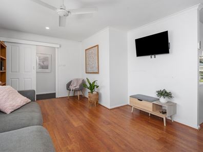 5 Premier Street, Hannans WA 6430