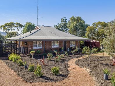 14 Maud Street, York WA 6302