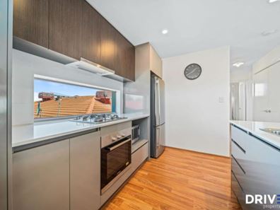8/18 Sixth Avenue, Maylands WA 6051