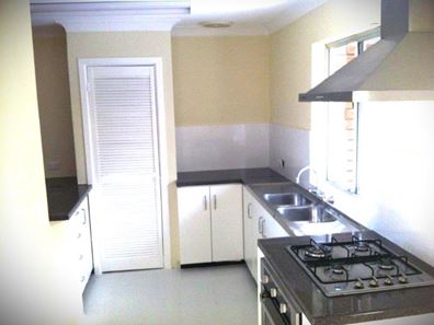 22b Manbari Cr, Wanneroo WA 6065