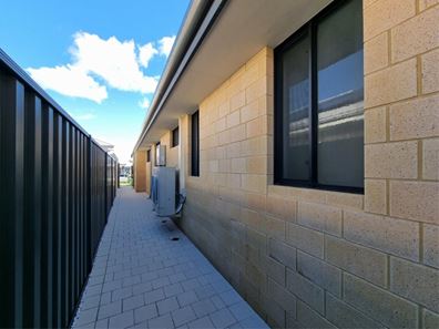 20 Norfolk Drive, Southern River WA 6110