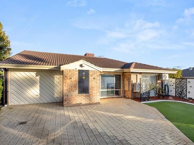 1/395 Holmes Road, Forrestfield WA 6058