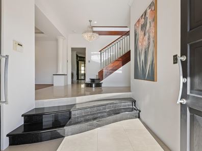 5 Montague Way, Kallaroo WA 6025