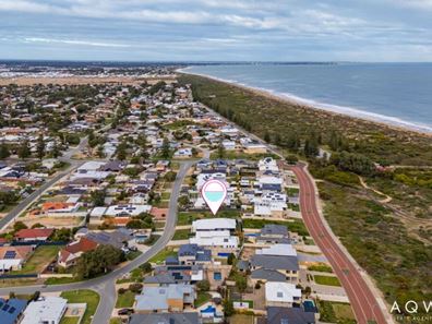 41 Indiana Parade, Singleton WA 6175