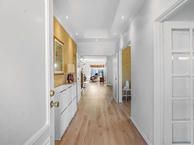 2 Gloriana Way, Dianella WA 6059