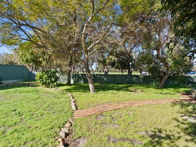 5 Oleander Place, Halls Head WA 6210
