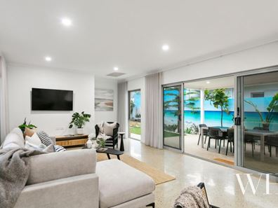 13 Leonidas Road, North Coogee WA 6163