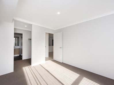 14 Swanson Loop, Coodanup WA 6210