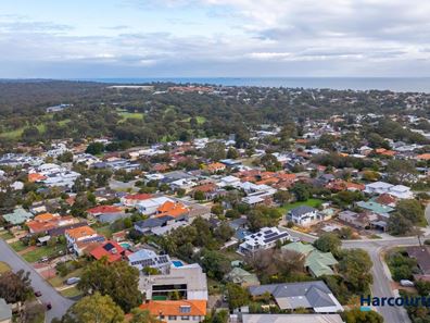 4 Ailsa Street, Wembley Downs WA 6019