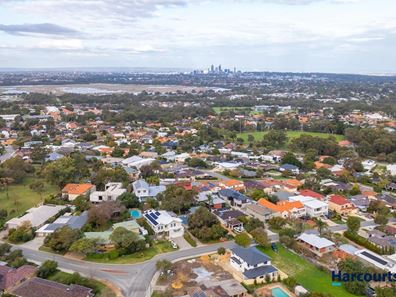 4 Ailsa Street, Wembley Downs WA 6019